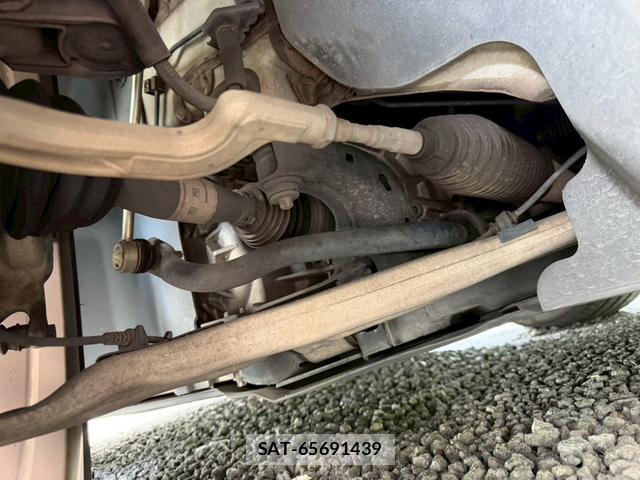Mercedes Benz B-CLASS 2016-02 8221467-14