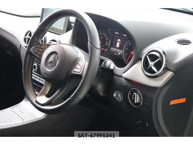 Mercedes Benz B-CLASS 2017-11 8222491-14