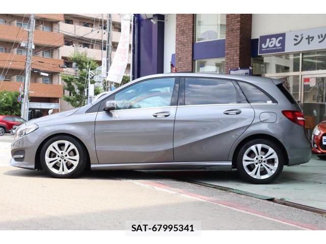 Mercedes Benz B-CLASS 2017-11 8222491-2
