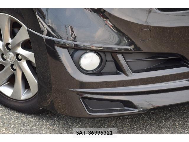 Toyota BB 2013-08 8223227-3