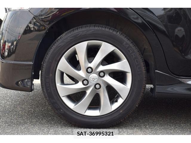 Toyota BB 2013-08 8223227-6