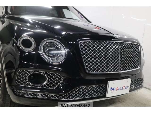 Bentley BENTAYGA 2018-07 8223582-11