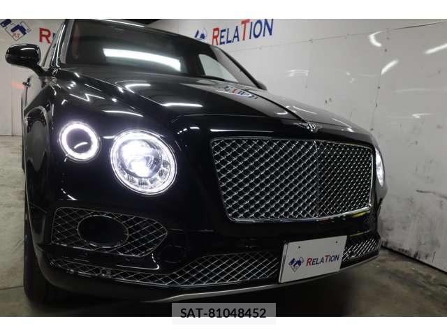 Bentley BENTAYGA 2018-07 8223582-16