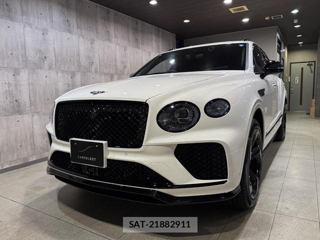 Bentley BENTAYGA 2024-06 8225560-10