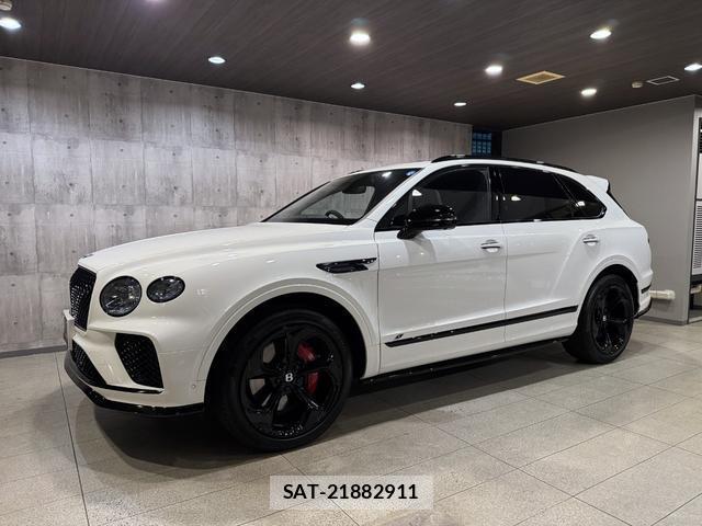 Bentley BENTAYGA 2024-06 8225560-3