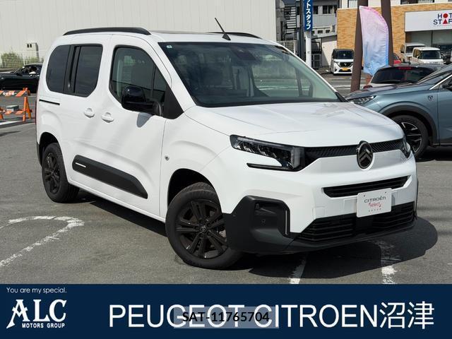 Citroen BERLINGO 2025-06 8216793-0