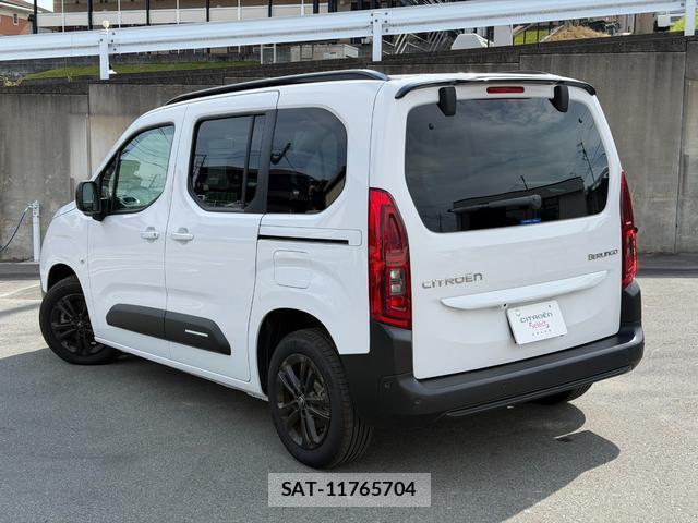 Citroen BERLINGO 2025-06 8216793-1