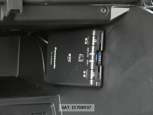 Citroen BERLINGO 2023-04 8216797-14