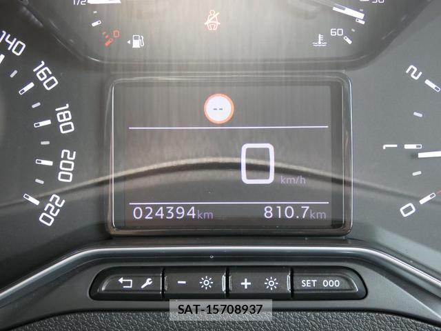 Citroen BERLINGO 2023-04 8216797-4