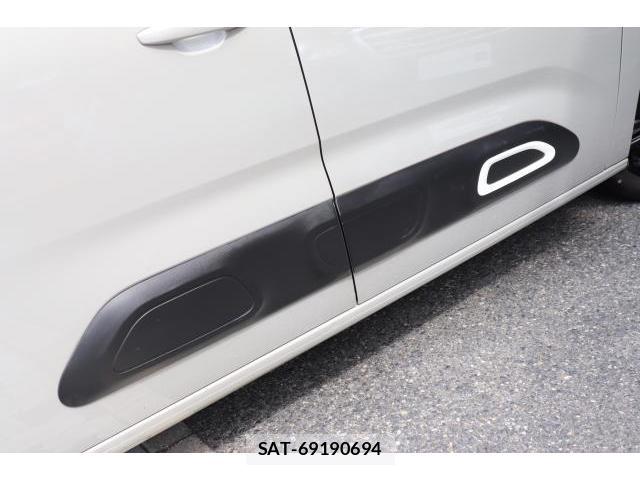 Citroen BERLINGO 2020-10 8222498-7