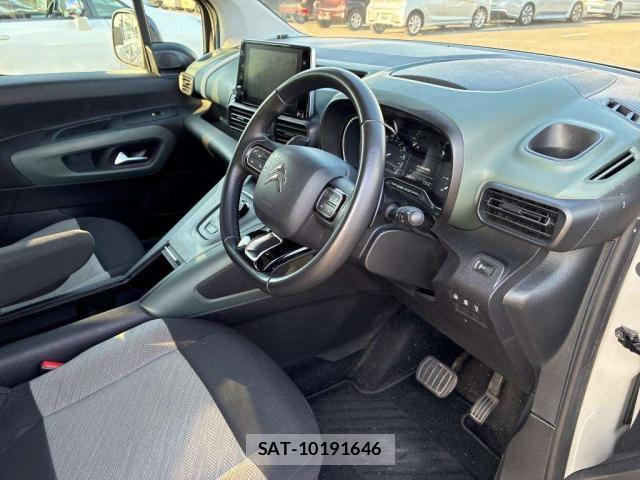 Citroen BERLINGO 2020-10 8223131-5