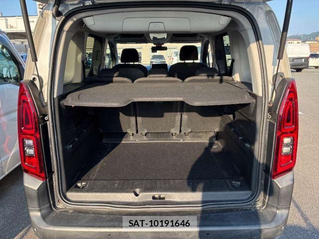 Citroen BERLINGO 2020-10 8223131-8