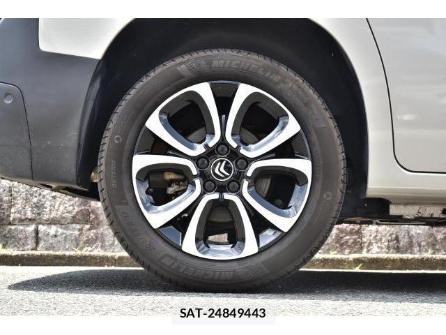 Citroen BERLINGO 2023-08 8224391-8