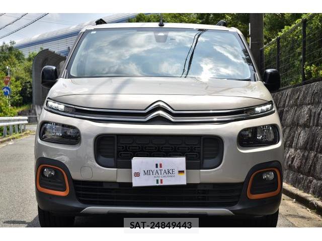 Citroen BERLINGO 2023-08 8224391-9