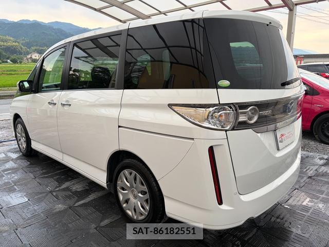 Mazda BIANTE 2011-01 8218500-1
