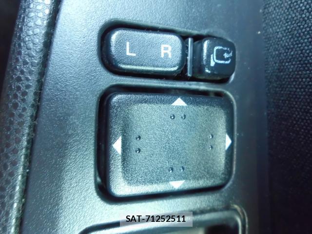 Mazda BIANTE 2013-08 8221005-12