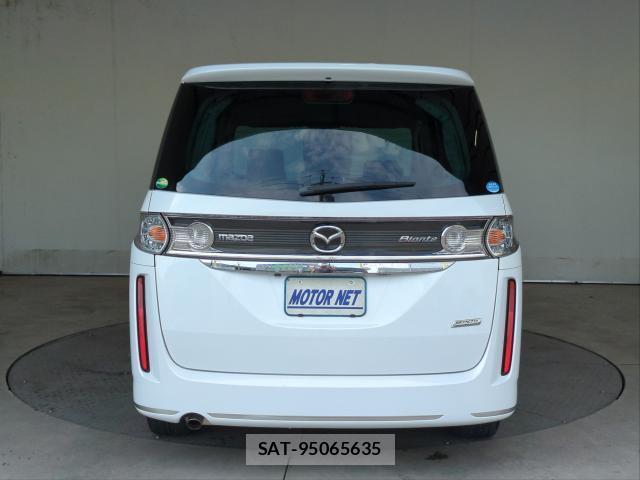 Mazda BIANTE 2015-11 8222897-13