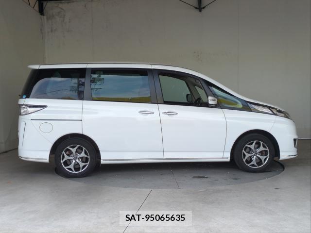 Mazda BIANTE 2015-11 8222897-3