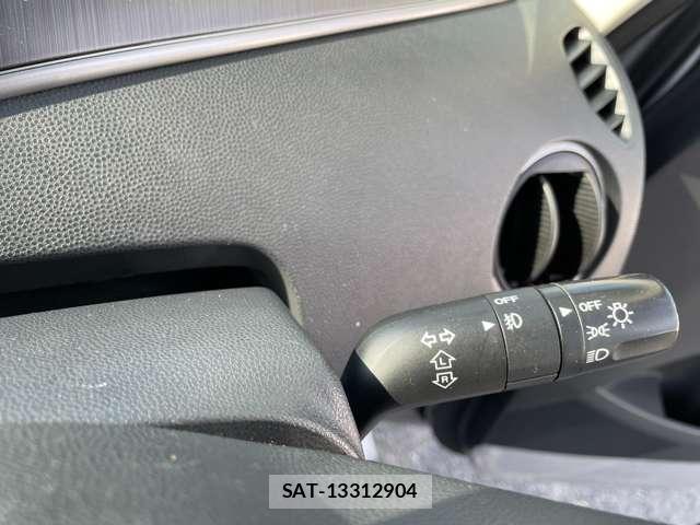 Mazda BIANTE 2012-03 8223308-13