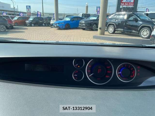 Mazda BIANTE 2012-03 8223308-14