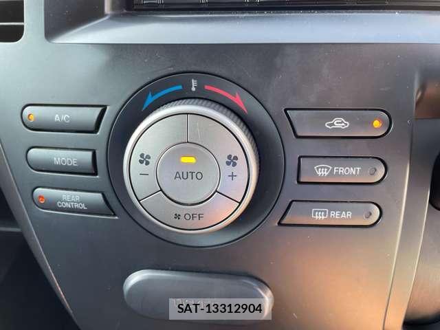 Mazda BIANTE 2012-03 8223308-4