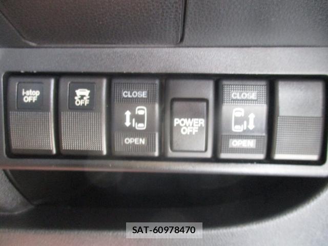 Mazda BIANTE 2013-07 8224286-14