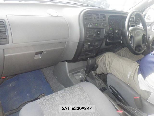 Isuzu BIGHORN 1999-05 8221428-2