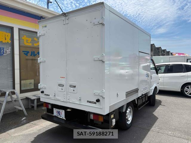 Mazda BONGO TRUCK 2018-05 8220434-4