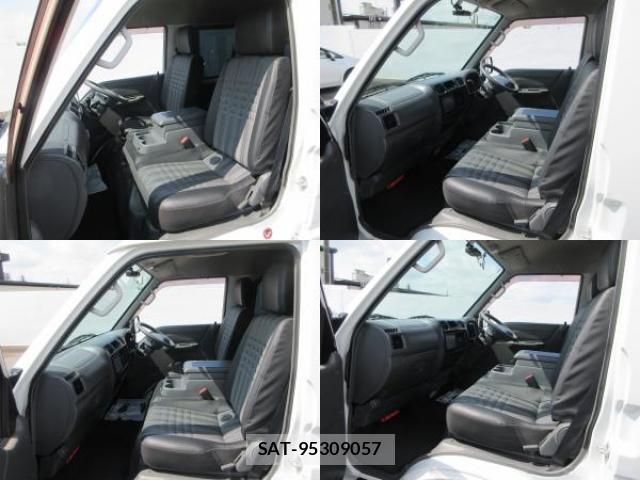 Mazda BONGO VAN 2020-05 8216293-3