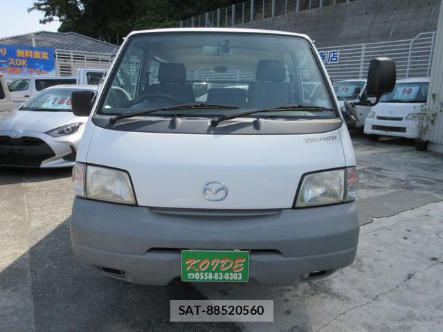 Mazda BONGO VAN 2007-02 8222721-1