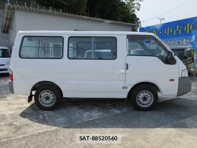 Mazda BONGO VAN 2007-02 8222721-3