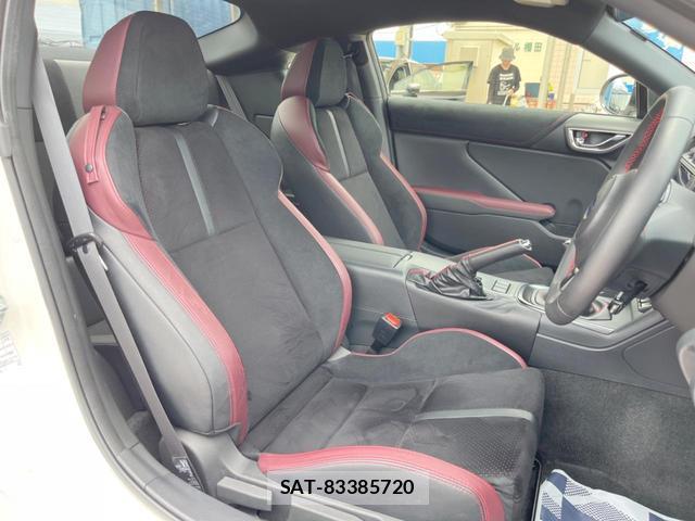 Subaru BRZ 2024-05 8220662-8