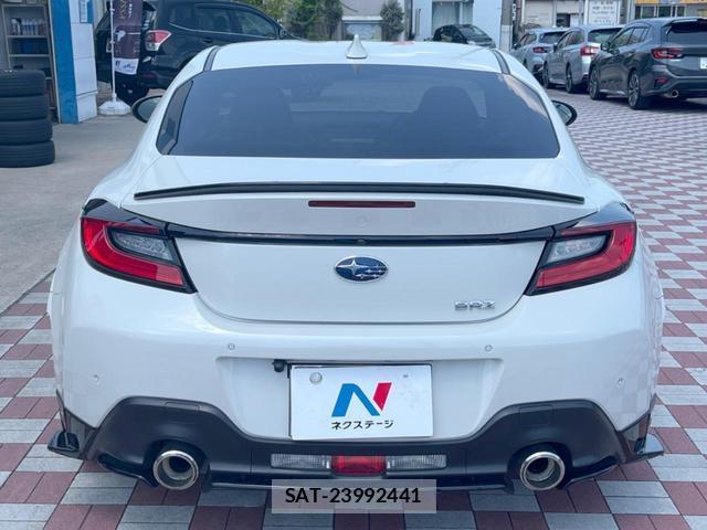 Subaru BRZ 2022-12 8220674-14