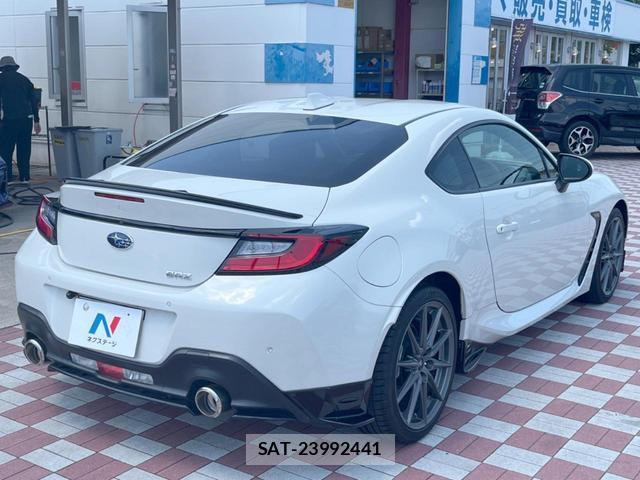 Subaru BRZ 2022-12 8220674-16