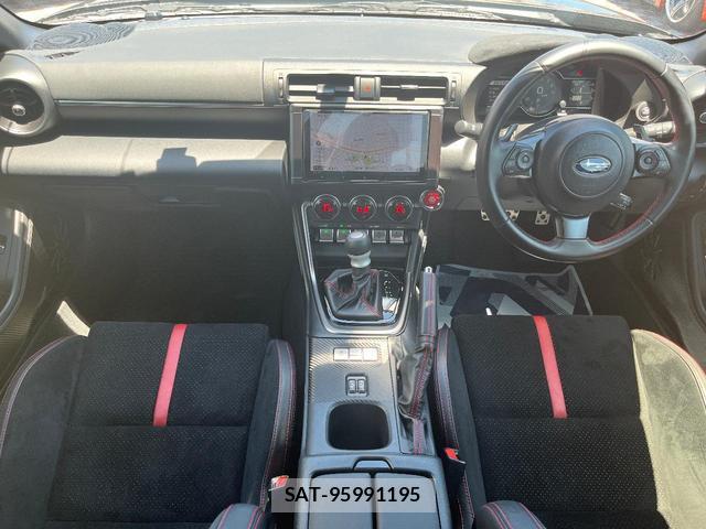 Subaru BRZ 2021-10 8220681-1
