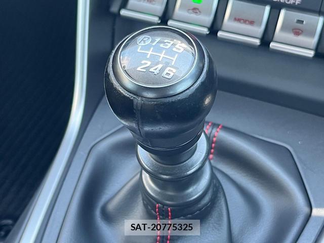 Subaru BRZ 2022-03 8220686-10