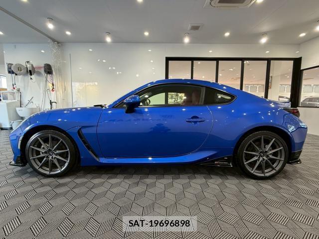 Subaru BRZ 2023-03 8221075-15