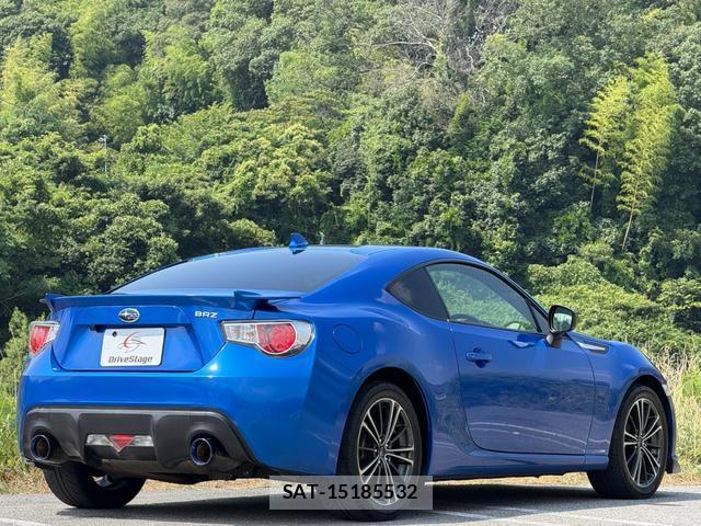 Subaru BRZ 2013-07 8223385-1