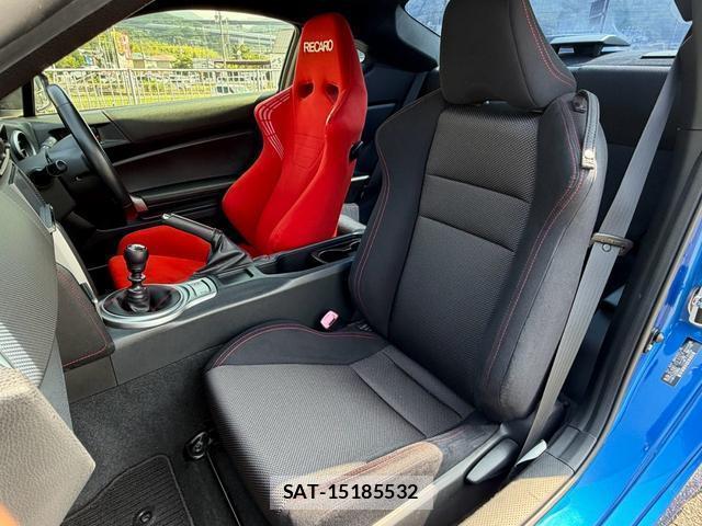 Subaru BRZ 2013-07 8223385-6