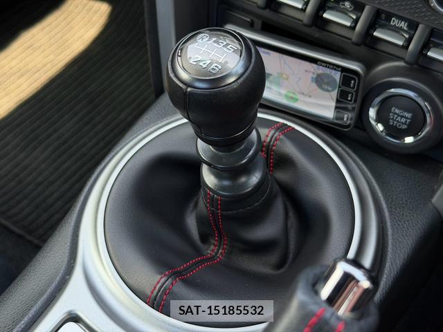Subaru BRZ 2013-07 8223385-7