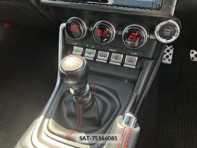 Subaru BRZ 2023-01 8224788-8