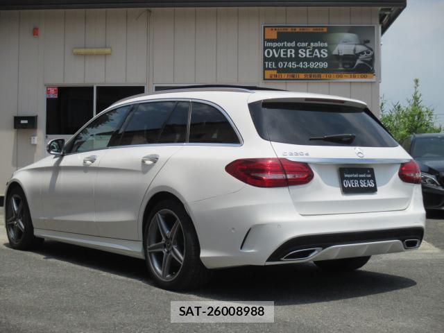 Mercedes Benz C-CLASS 2018-03 8216344-2