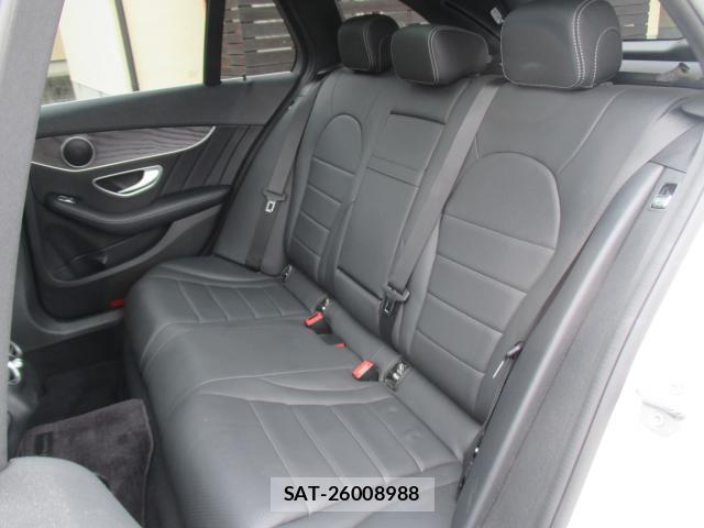 Mercedes Benz C-CLASS 2018-03 8216344-8
