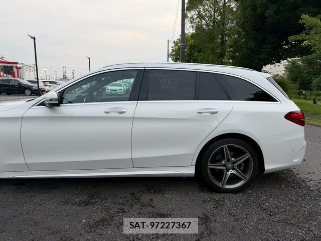 Mercedes Benz C-CLASS 2016-03 8221468-1