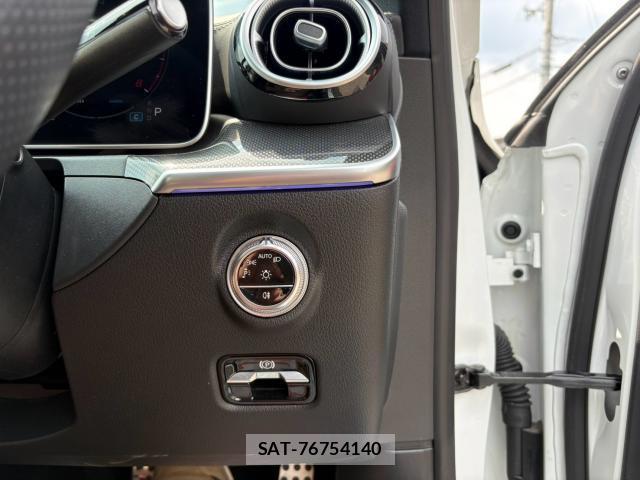 Mercedes Benz C-CLASS 2022-03 8220996-19