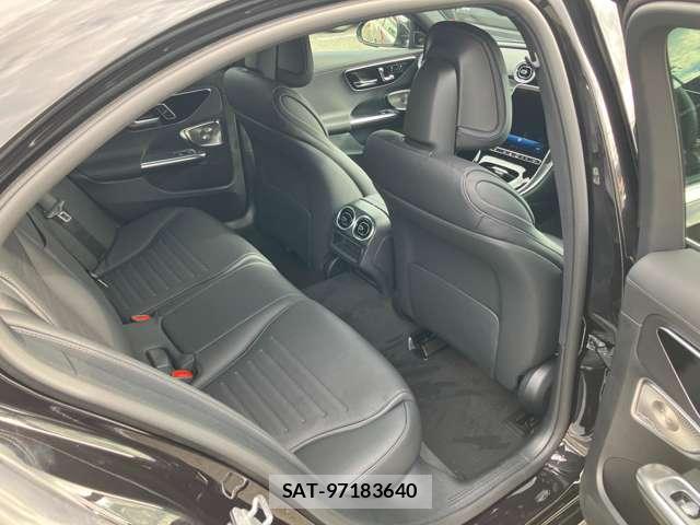 Mercedes Benz C-CLASS 2025-08 8221800-16
