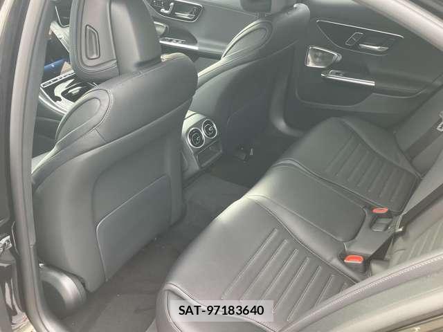 Mercedes Benz C-CLASS 2025-08 8221800-19