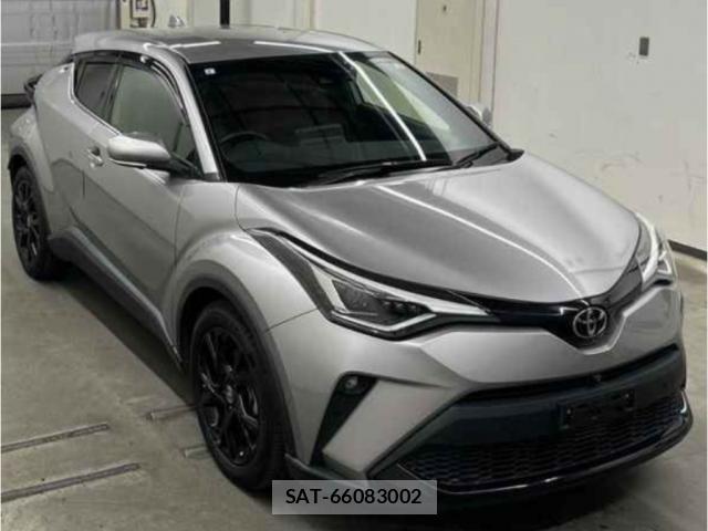 Toyota C-HR 2021-08 8217373-0