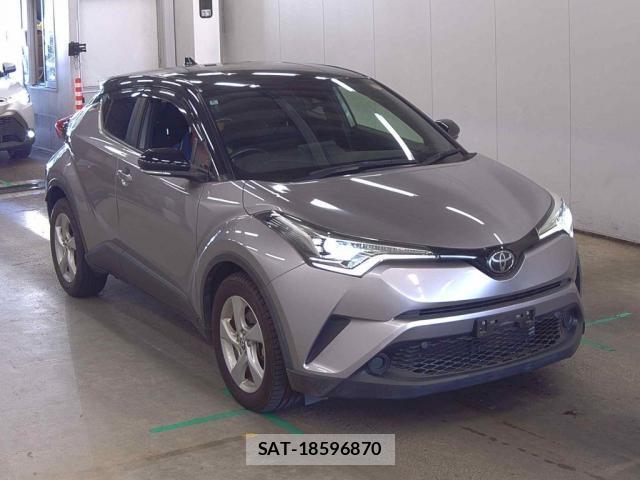 Toyota C-HR 2018-05 8217674-0