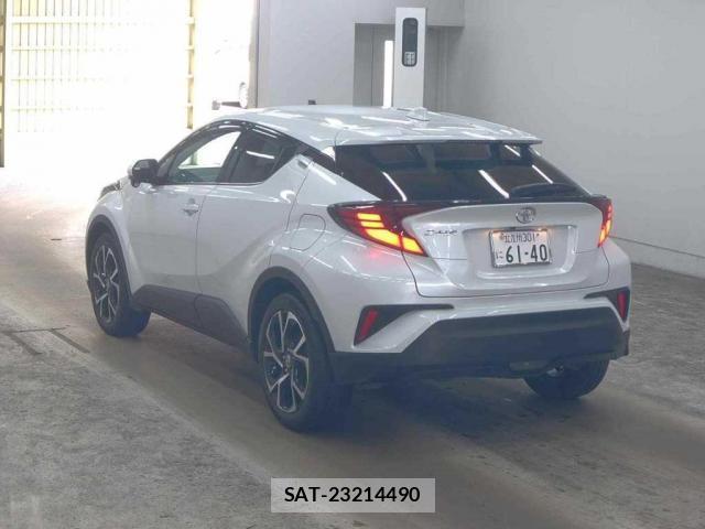 Toyota C-HR 2023-05 8217787-1